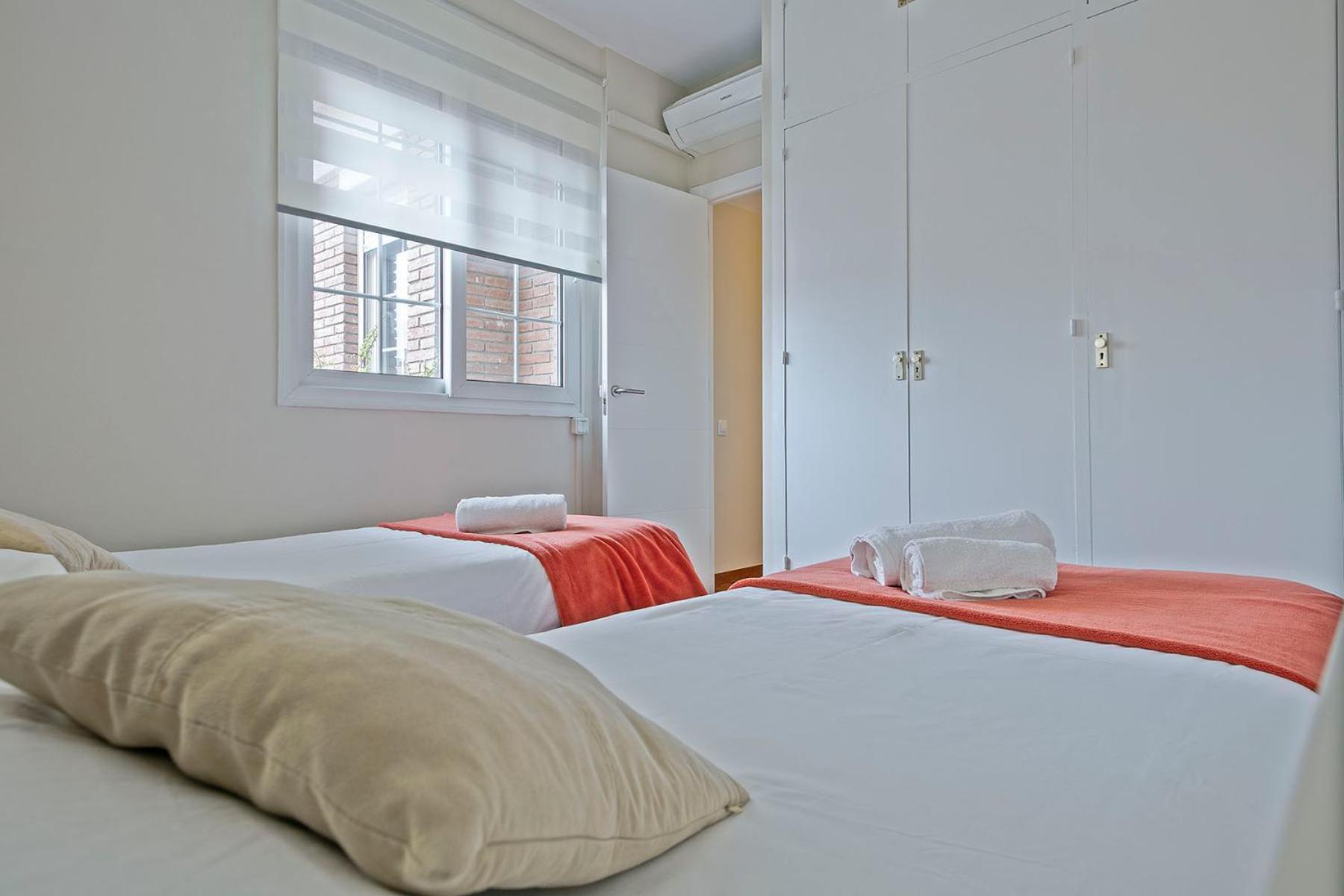Appartamento Sarria Attic Barcellona Esterno foto